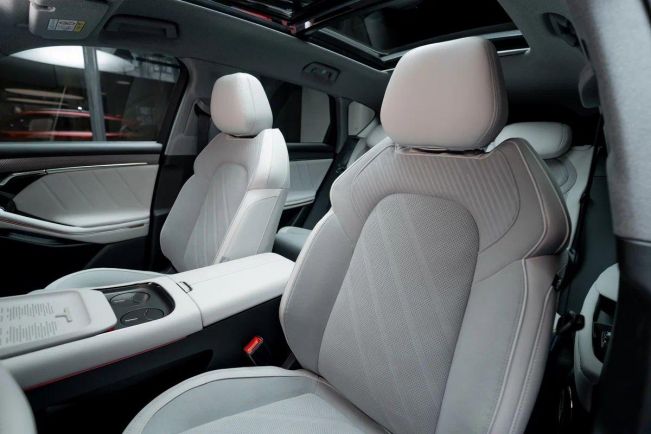 Voyah Free EVR Sport Edition, 1.5 л, АТ, 2024 фото 12