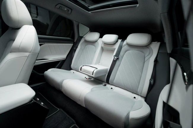 Voyah Free EVR Sport Edition, 1.5 л, АТ, 2024 фото 14