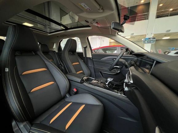 FAW Bestune T77 Luxury (DCT), 1.5 л, Робот, 2025 фото 12