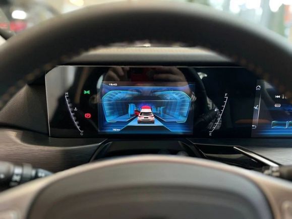 FAW Bestune T77 Luxury (DCT), 1.5 л, Робот, 2025 фото 2