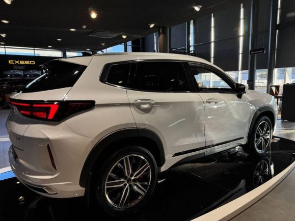 EXEED LX Premium, 1.6 л, Робот, 2024 фото 5