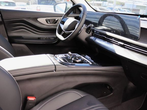 EXEED LX Premium, 1.6 л, Робот, 2024 фото 7