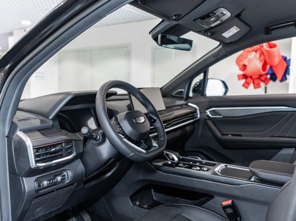 Geely Okavango Luxury, 2.0 л, Робот, 2024 фото 8