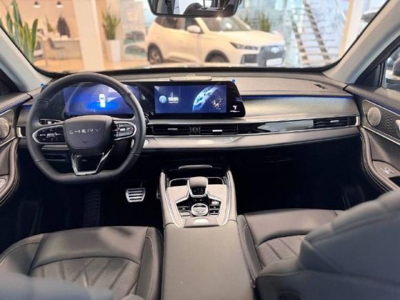 Chery Tiggo 8 Pro Max Ultimate 4WD, 2.0 л, Робот, 2024 фото 2