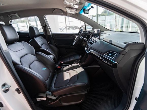 JAC JS3 Luxury, 1.6 л, Вариатор, 2024 фото 8