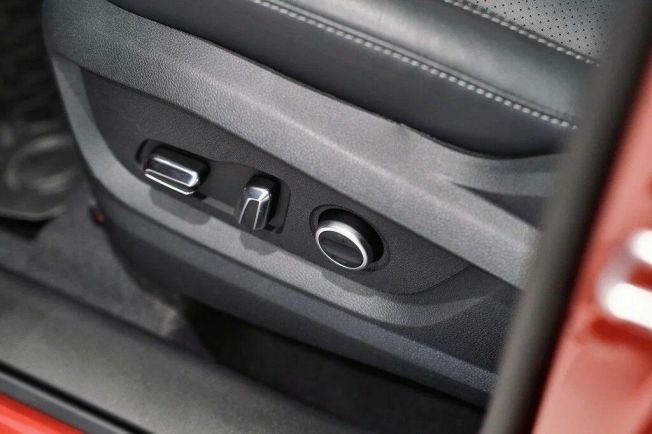 Chery Tiggo 4 Pro Style, 1.5 л, Вариатор, 2024 фото 2