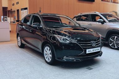 Changan Alsvin DLX, 1.5 л, Робот, 2025 фото 4