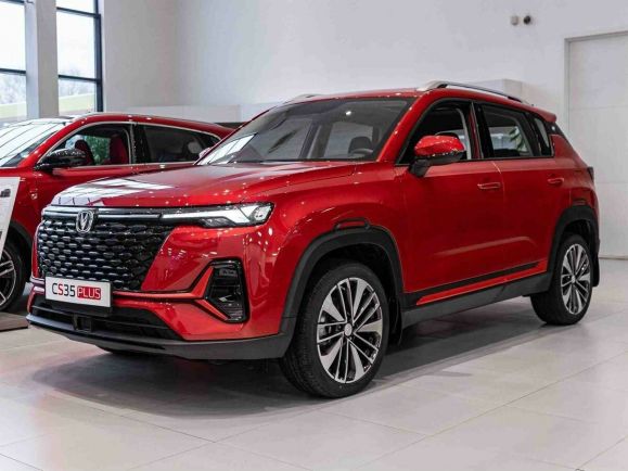 Changan CS35 Plus Tech, 1.4 л, Робот, 2024 фото 3