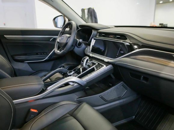 Belgee X70 Prestige+, 1.5 л, Робот, 2024 фото 7