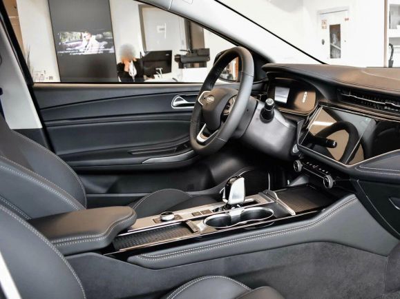 Omoda S5 Life, 1.5 л, Вариатор, 2024 фото 9