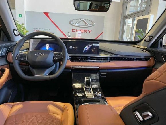 Chery Tiggo 8 Pro Highline, 1.6 л, Робот, 2024 фото 2