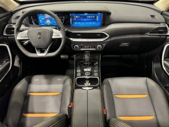 FAW Bestune T77 Luxury (DCT), 1.5 л, Робот, 2025 фото 18