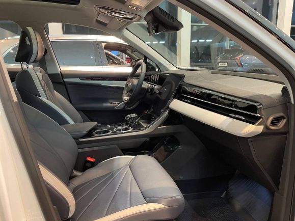 Geely Atlas Flagship Sport, 2.0 л, АТ, 2024 фото 2