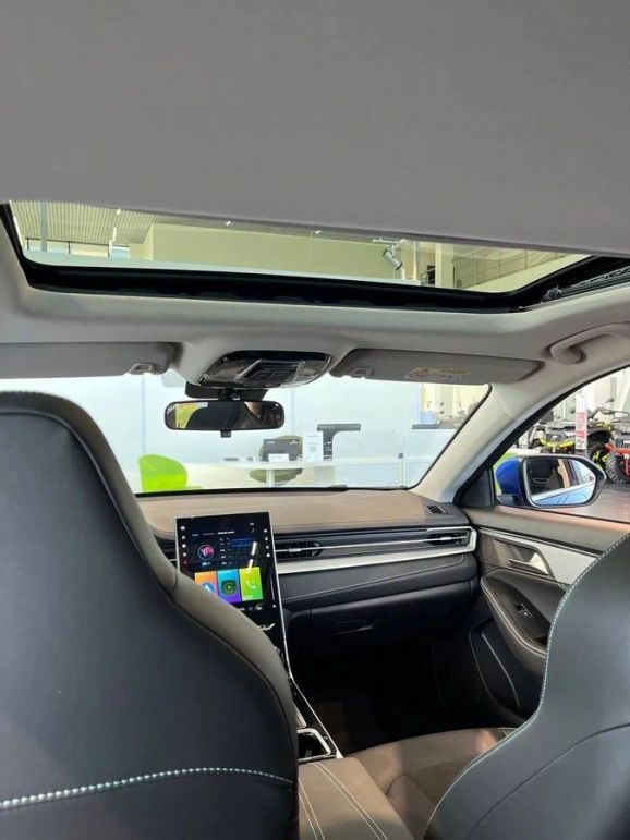 Москвич 6 Бизнес, 1.5 л, Вариатор, 2024 фото 1