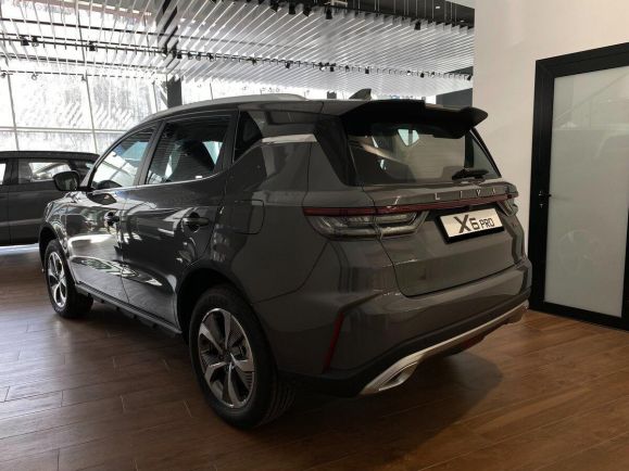 Livan X6 Pro Premium, 1.5 л, Робот, 2024 фото 6