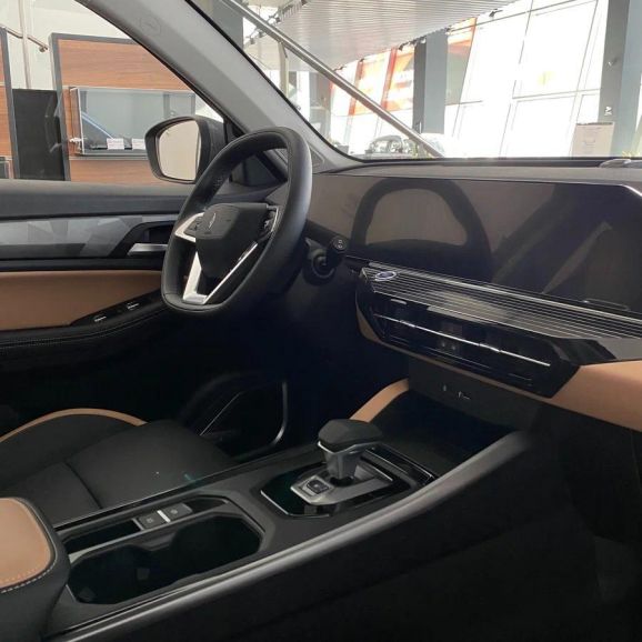 Livan X6 Pro Premium, 1.5 л, Робот, 2024 фото 8