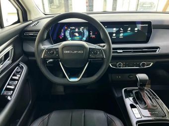 BAIC U5 Plus Honor CNG, 1.5 л, Вариатор, 2024 фото 2