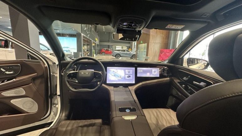 EXEED VX President 7 мест, 2.0 л, АТ, 2024 фото 1