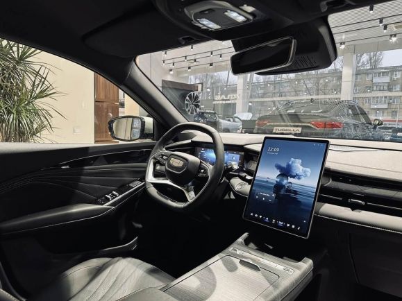 Geely Preface Flagship, 2.0 л, Робот, 2024 фото 7