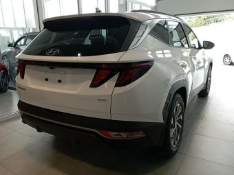 Hyundai Tucson Travel, 2.0 л, АТ, 2024 фото 5