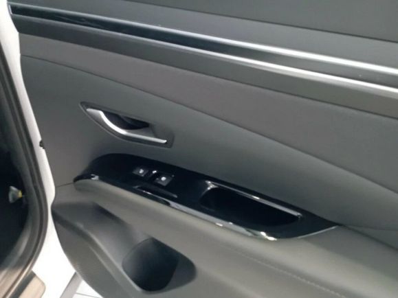 Hyundai Tucson Travel, 2.0 л, АТ, 2024 фото 15