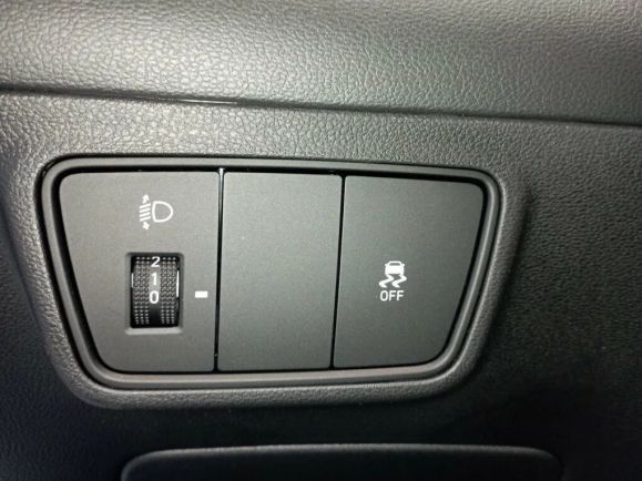 Hyundai Tucson Travel, 2.0 л, АТ, 2024 фото 2