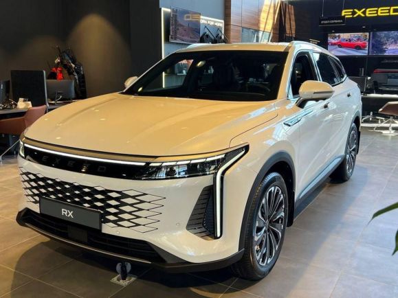 EXEED RX Prestige, 2.0 л, Робот, 2024 фото 3