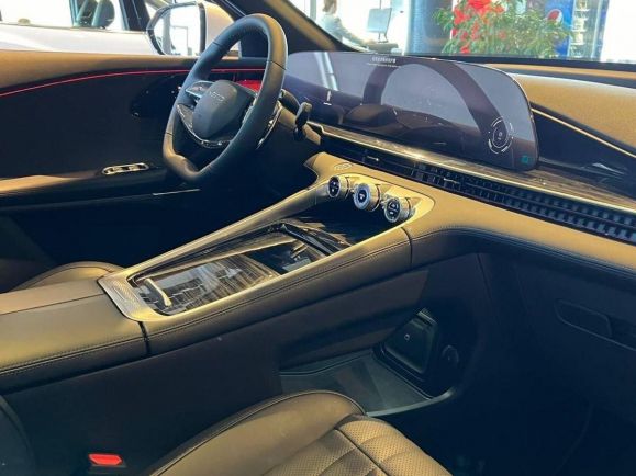 EXEED RX Prestige, 2.0 л, Робот, 2024 фото 2