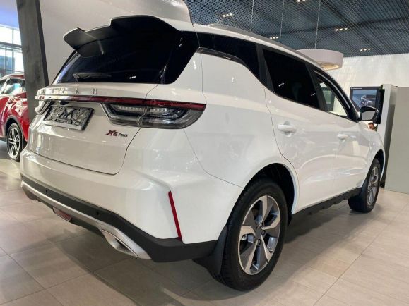 Livan X6 Pro Premium, 1.5 л, Робот, 2024 фото 5