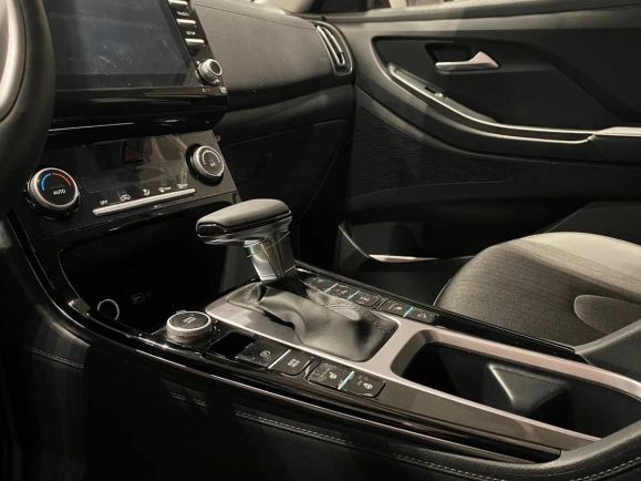 Solaris HC Lifestyle, 2.0 л, АТ, 2024 фото 2