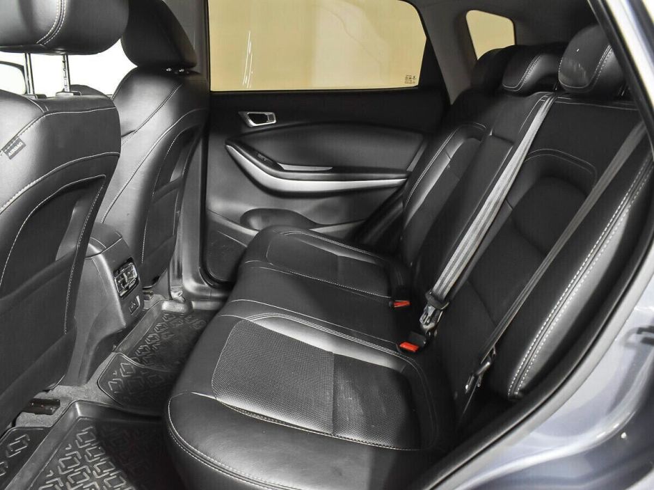 Chery Tiggo 7, 2.0 л, Вариатор, 2019 фото 1