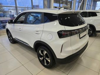 Chery Tiggo 4 Ultra, 1.5 л, Робот, 2024 фото 6