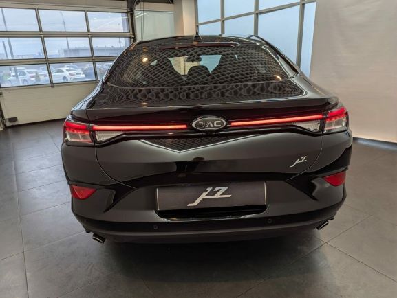 JAC J7 Luxury, 1.5 л, Вариатор, 2024 фото 6