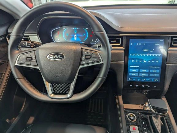 JAC J7 Luxury, 1.5 л, Вариатор, 2024 фото 8