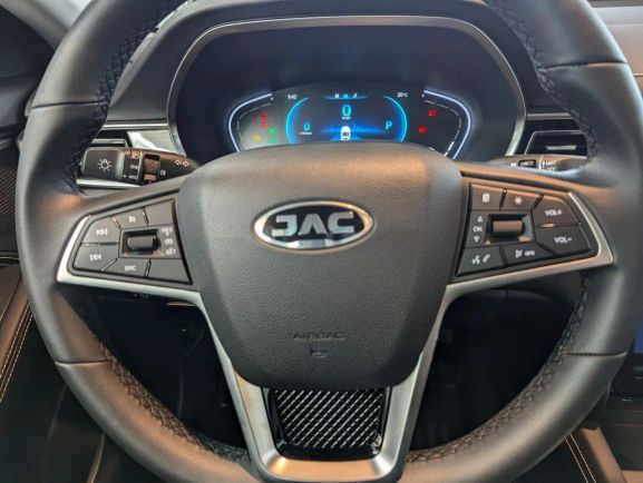 JAC J7 Luxury, 1.5 л, Вариатор, 2024 фото 9
