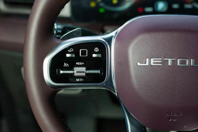 JETOUR X90 Plus Luxury, 2.0 л, Робот, 2024 фото 8
