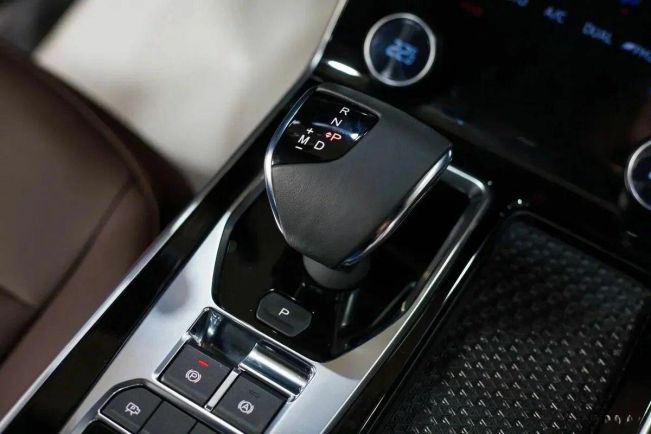 JETOUR X90 Plus Luxury, 2.0 л, Робот, 2024 фото 15