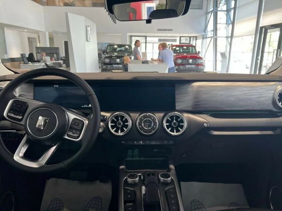 Tank 300 Premium, 2.0 л, АТ, 2024 фото 2