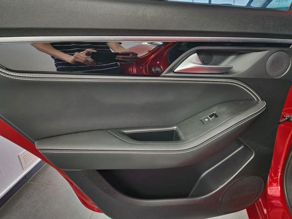 JAC J7 Luxury, 1.5 л, Вариатор, 2024 фото 17