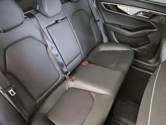 JAC J7 Luxury, 1.5 л, Вариатор, 2024 фото 2