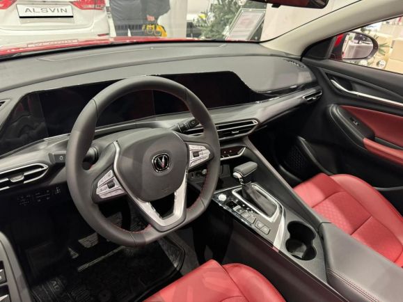 Changan Eado Plus DLX, 1.4 л, Робот, 2024 фото 5