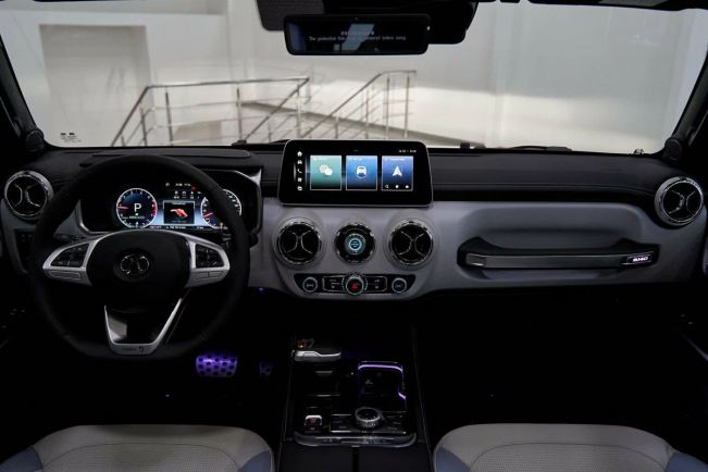 BAIC BJ40 Flagship, 2.0 л, АТ, 2024 фото 10