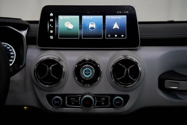 BAIC BJ40 Flagship, 2.0 л, АТ, 2024 фото 16