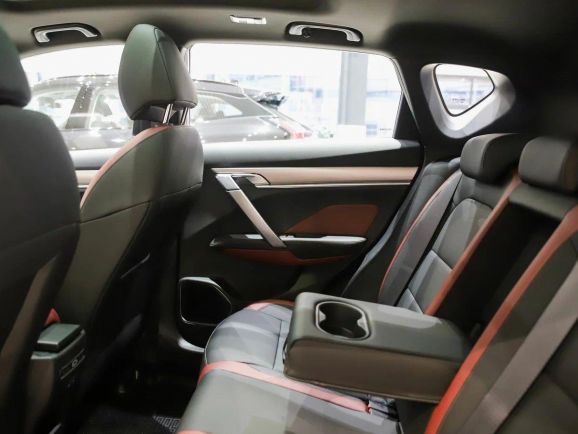 Belgee X50 Prestige, 1.5 л, Робот, 2024 фото 12