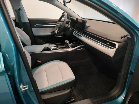 Geely Emgrand Luxury, 1.5 л, АТ, 2024 фото 2