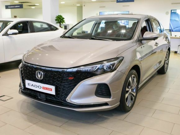 Changan Eado Plus DLX, 1.4 л, Робот, 2024 фото 3