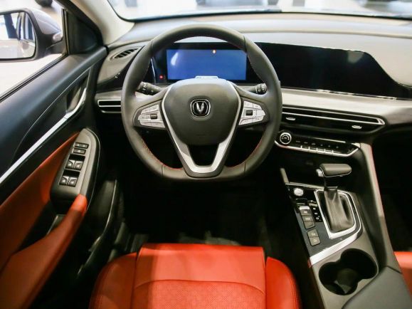 Changan Eado Plus DLX, 1.4 л, Робот, 2024 фото 9