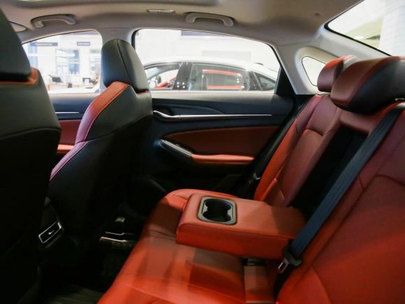 Changan Eado Plus DLX, 1.4 л, Робот, 2024 фото 13