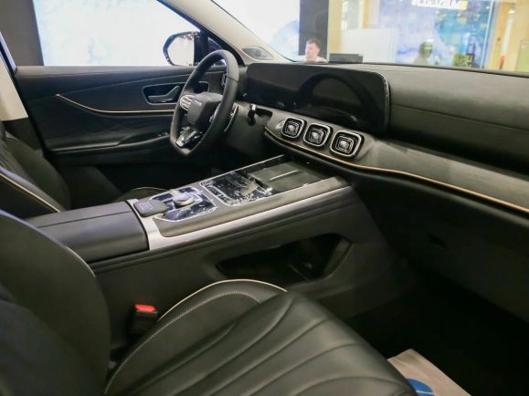 Jaecoo J8 Active, 2.0 л, Робот, 2024 фото 7