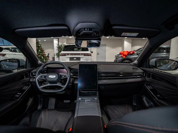 Geely Preface Luxury, 2.0 л, Робот, 2024 фото 12